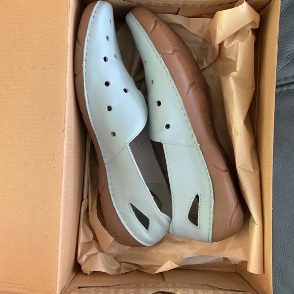 NEW in Box! Propet Leather Shoes - Picture 7 of 7